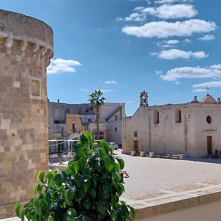 Casa Vacanze Fronte Castello Martano Dış mekan fotoğraf